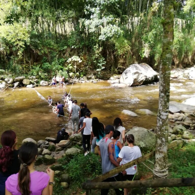 Juventud Líder Bolombolo - F.sueños por colombia